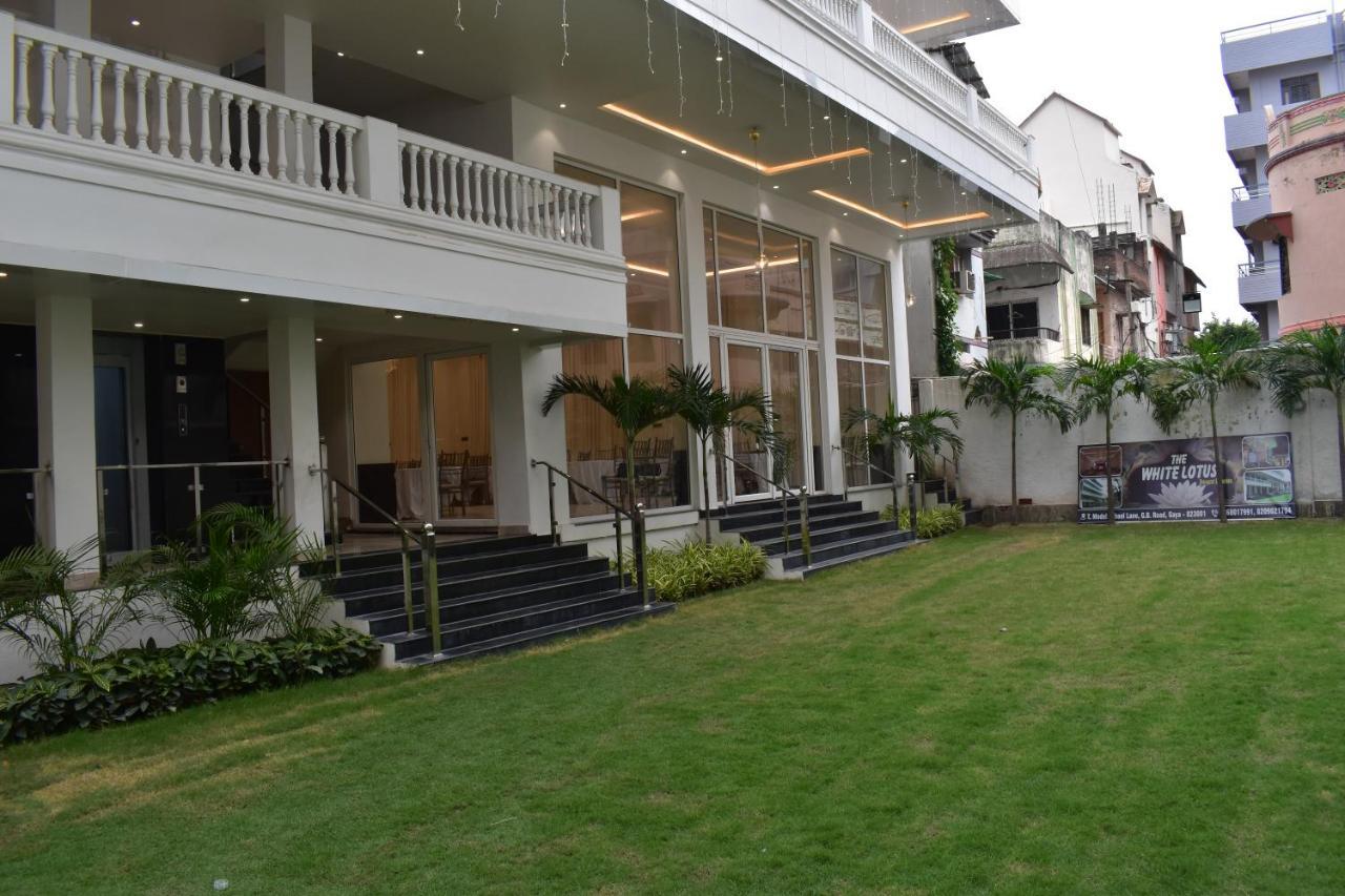 Hotel The White Lotus Gaya Exterior foto